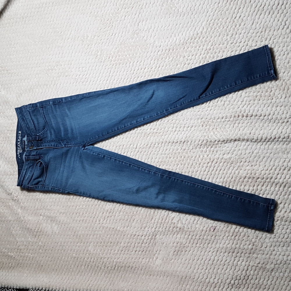American Eagle High Rise Jegging